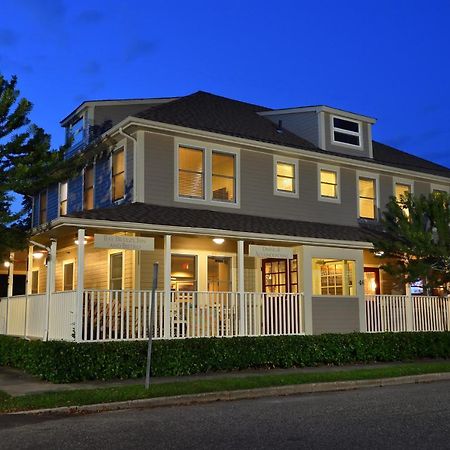 Bay Breeze Inn South Jamesport Exteriör bild